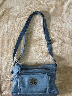 Stone Mountain Accessories Light Blue Crossbody Bag with Round Logo